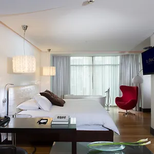 ホテル Le Parc Hotel, Beyond Stars