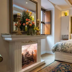 Colonna Bed & Breakfast